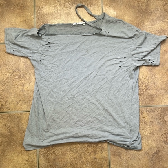 Byegreis ripped tee, over the neck and open shoulder - Picture 1 of 1